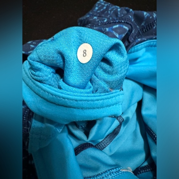 Lululemon athletica Speed Track Short Samba Snake Kayak Blue Hero Blue - Picture 8 of 8